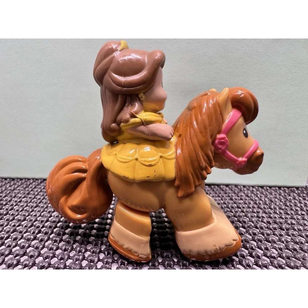 Fisher-Price Little People Klip Klop Disney Princesses Belle & Ariel